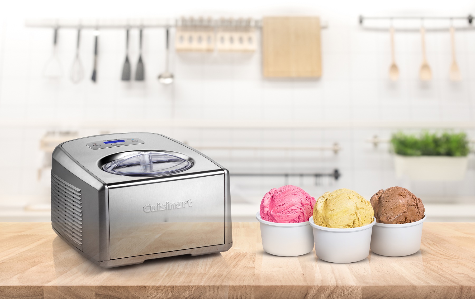 חברת ברימאג משיקה: מכשיר אוטומטי להכנת גלידה וקינוחים קפואים של CUISINTART