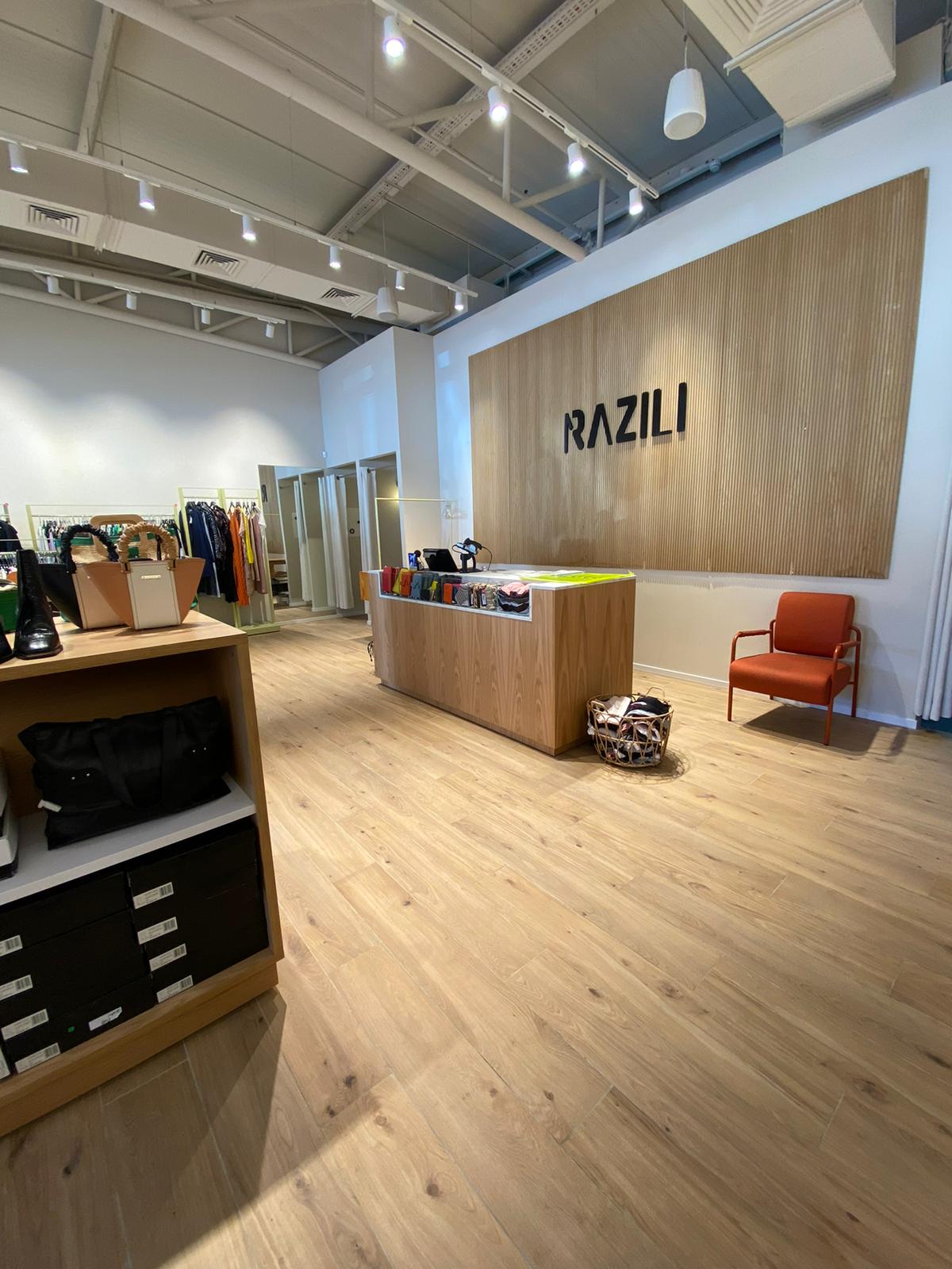 סניף האואטלט הראשון של בית האופנה RAZILI יפתח בעופר בילו סנטר