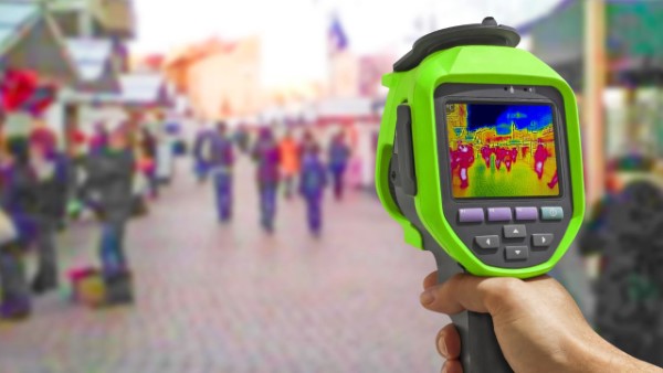 בדיקת נזילות מים